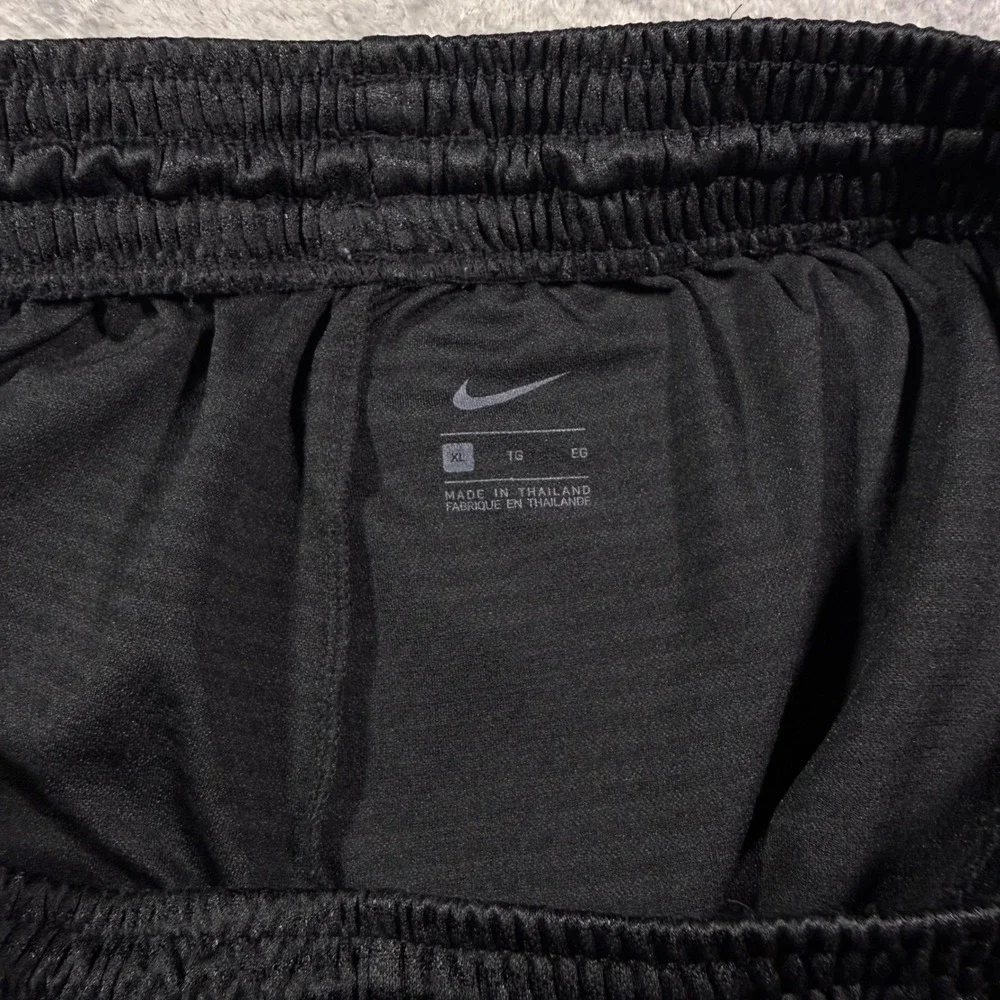 Nike Mens XL Basketball Shorts Black Textured Mesh Athletic Gym Swoosh Logo - Picture 3 of 8
